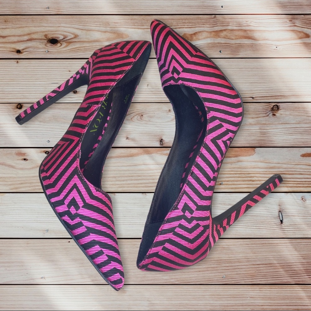 PAPER FOX PINK AND BLACK STRIPED PUMPS WITH 4 INCH STILETTO HEELS